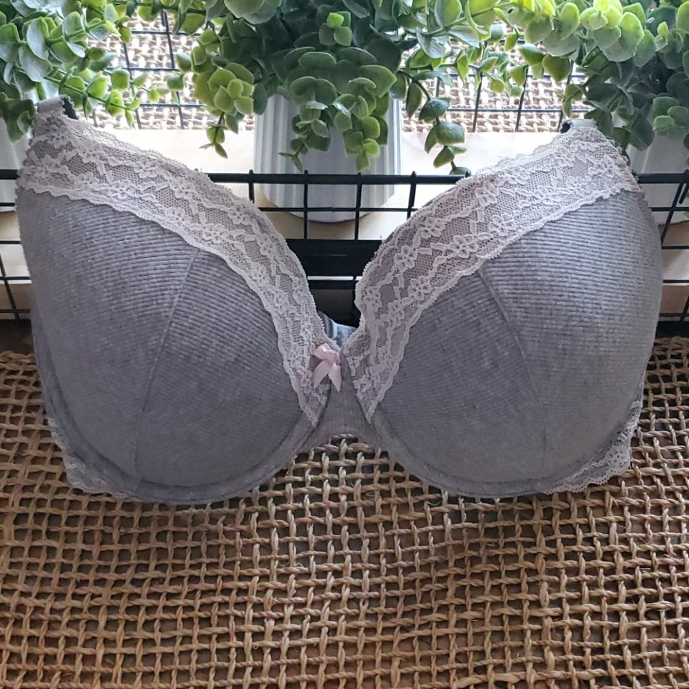 Victoria Secret Gray Bra 34DD
